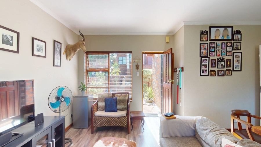 2 Bedroom Property for Sale in Kabega Park Eastern Cape